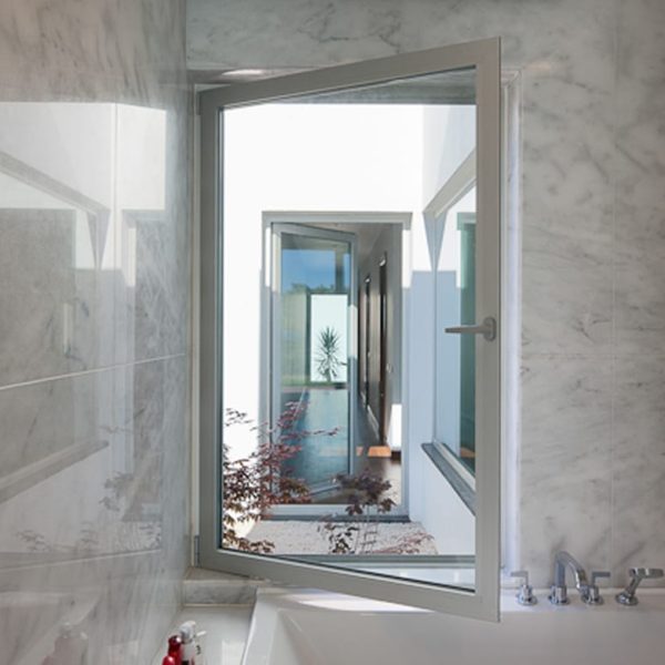 XB_Kawneer_2011_05_Carlos_32 1